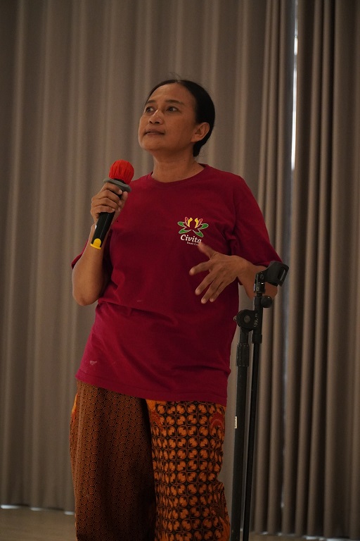 peserta wedok 1 PAKAI